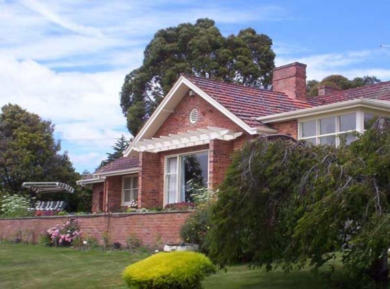 Riverside Trevallyn House B & B מראה חיצוני תמונה