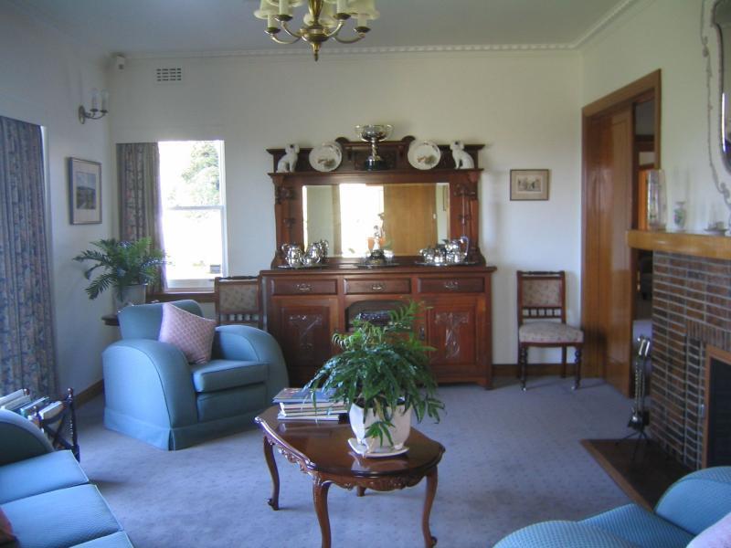 Riverside Trevallyn House B & B מראה חיצוני תמונה