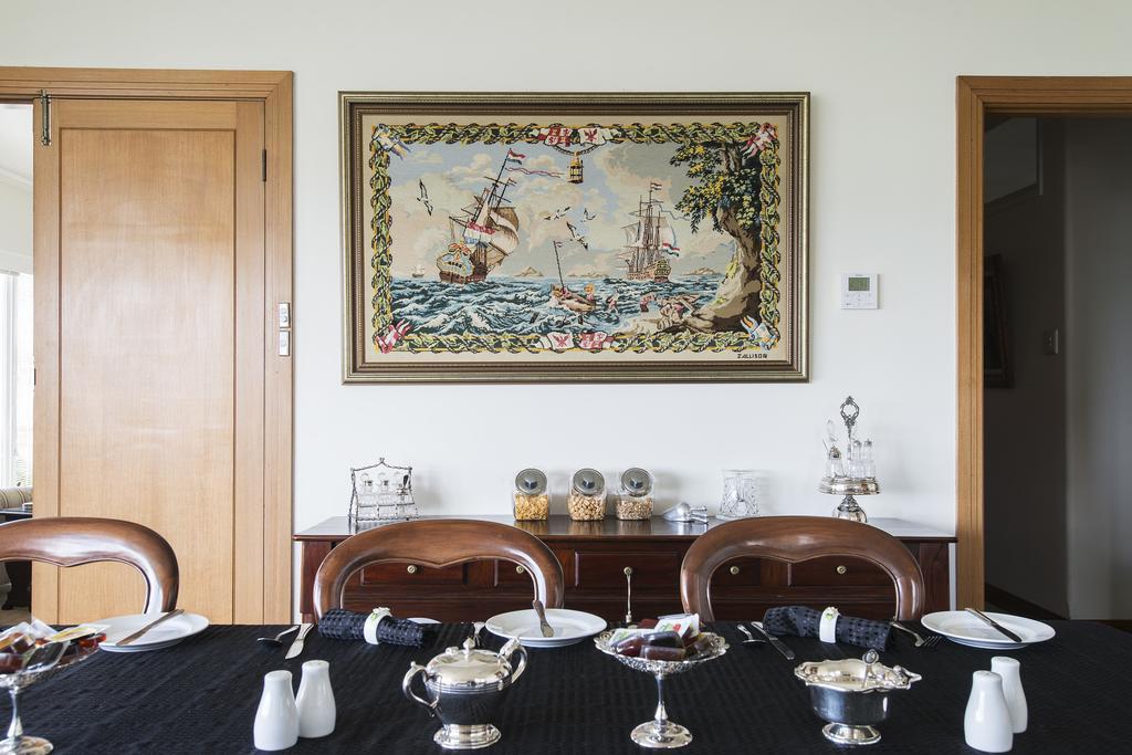 Riverside Trevallyn House B & B מראה חיצוני תמונה